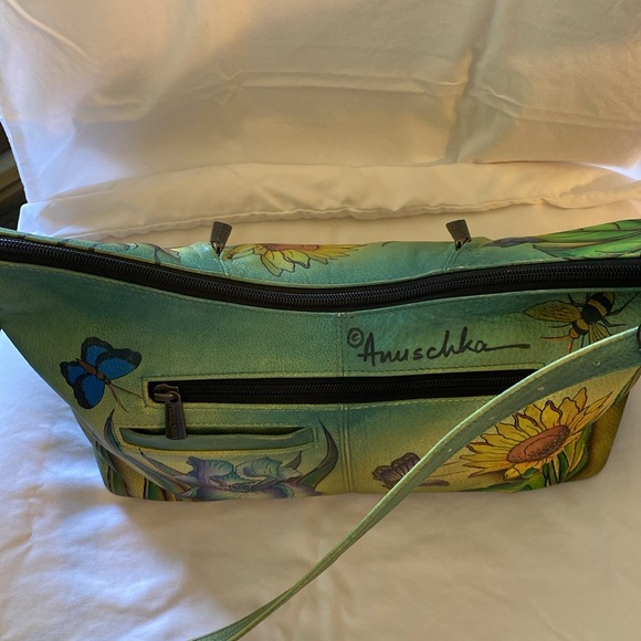 Anuschka Leather Bag Gently Used/Excellent Condition Adjustable Strap - Picture 11 of 16